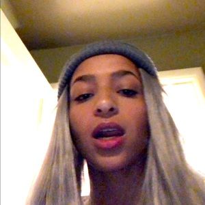 Meet your Posher, Jasmine